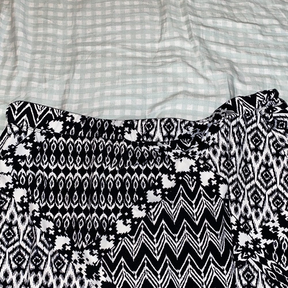 Avenue skirt - Picture 2 of 5